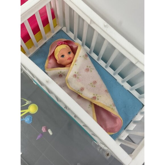 Mattel Barbie Baby Krissy Doll Nursery Playset Accessories - Picture 4 of 8
